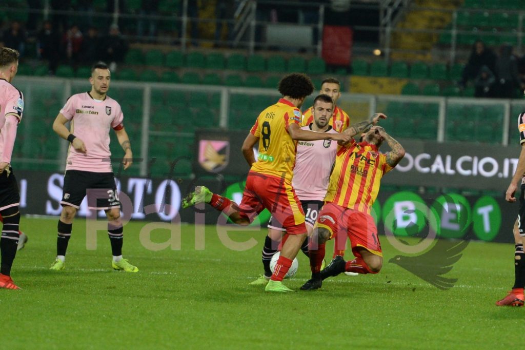 Contro il Benevento, il Palermo vede le “Streghe”