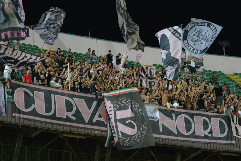 Curva Nord 12 Palermo: “Aiutamo Rino”. L’iniziativa del tifo rosanero