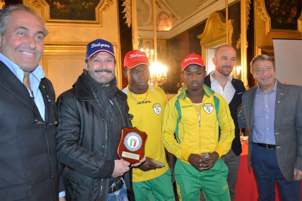 Premio Azzurri d’Italia domani a Villa Niscemi. Premiati ex rosanero ed i giovani del Palermo