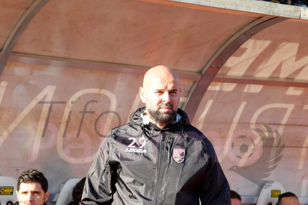Stellone nel dopo gara: “Chi non sostiene la squadra resti…”