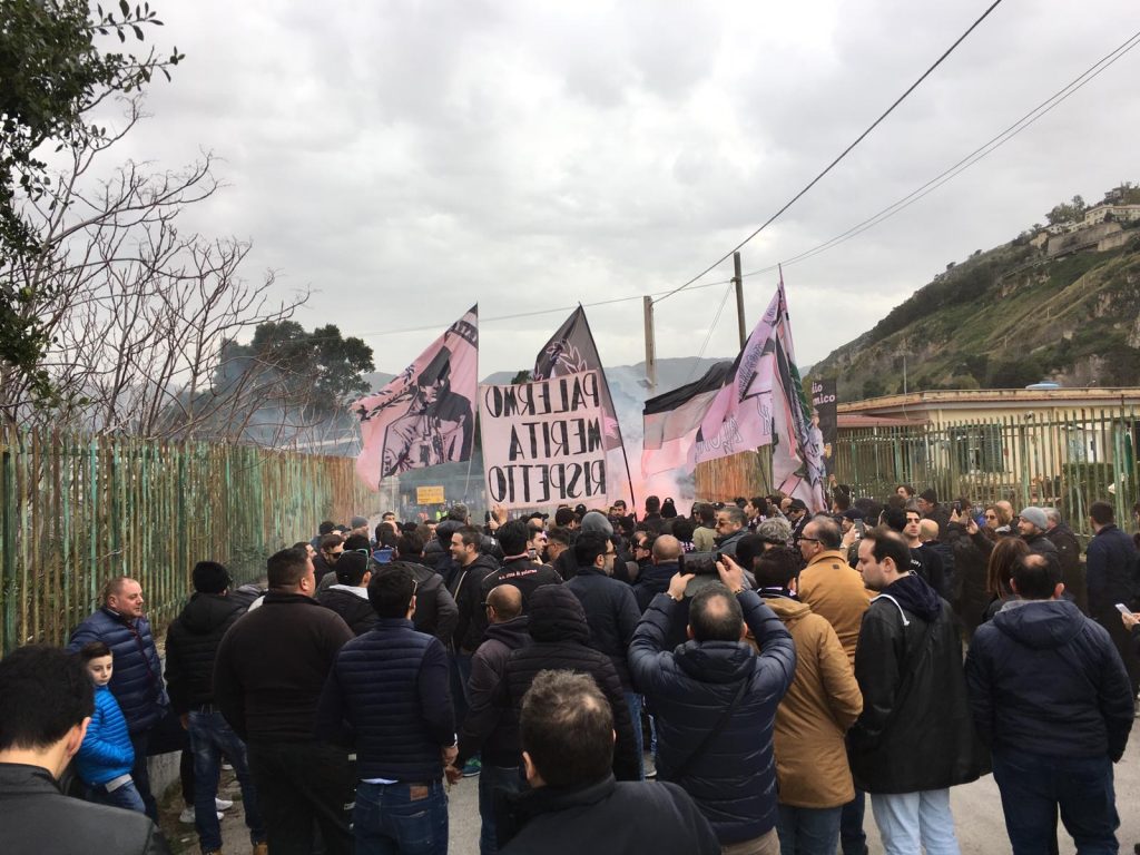 Follieri-Palermo; salta la trattativa, i tifosi si scagliano contro Facile e Zamparini–FOTO