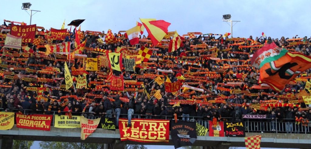 Atalanta-Lecce rinviata a domenica: scoppia la polemica dei salentini
