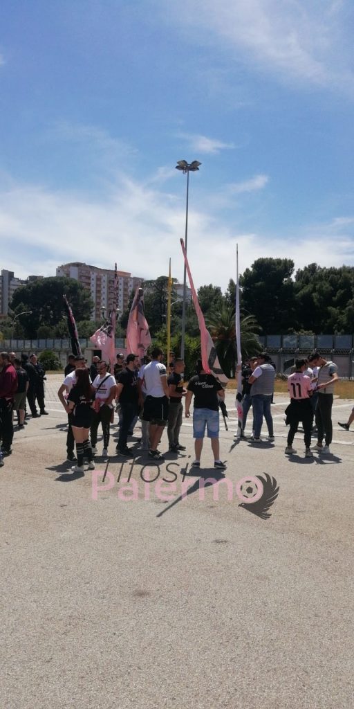 Live dal Renzo Barbera. Previsti in 30.000 [FOTO]
