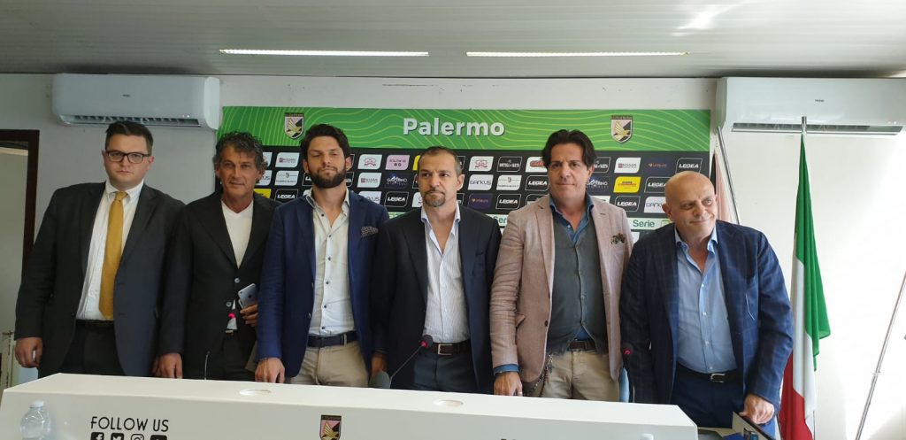Tagli ai contratti e più linea verde, nasce il Palermo del futuro – (GdS)