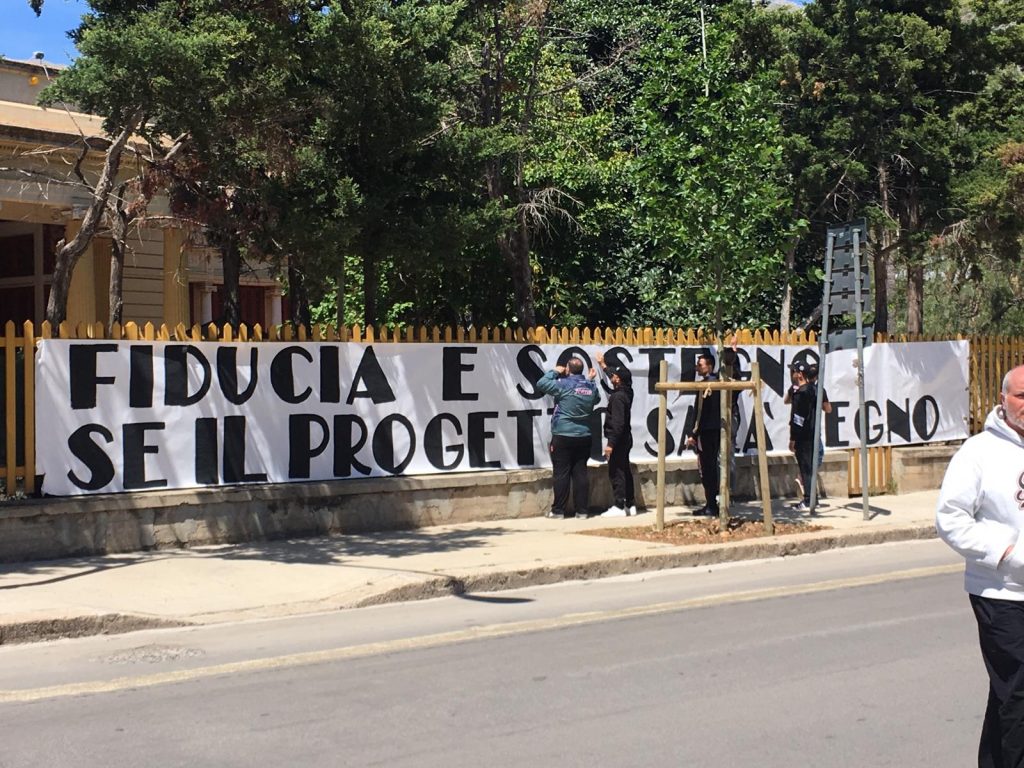 Presentazione nuova società: cominciano ad arrivare le prime foto. Segui con noi…