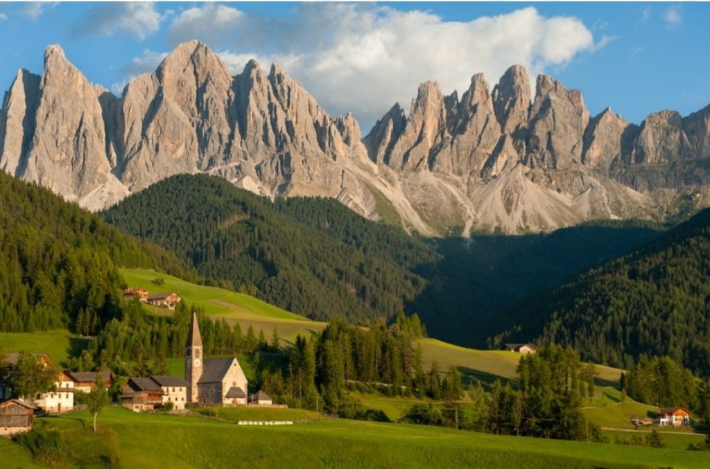 Il Trentino sarà la regione del ritiro e il Palermo non sarà da solo.