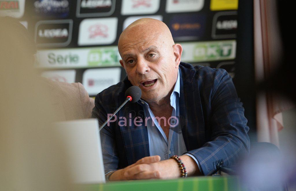 S.Tuttolomondo: ”E’ come se abbiamo pagato la bolletta e non ci è stato erogato il servizio. Il Palermo si iscriverà”