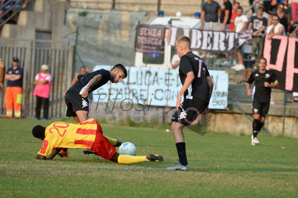 [FOTO] Il Palermo affronta in amichevole il CUS U17, la photogallery
