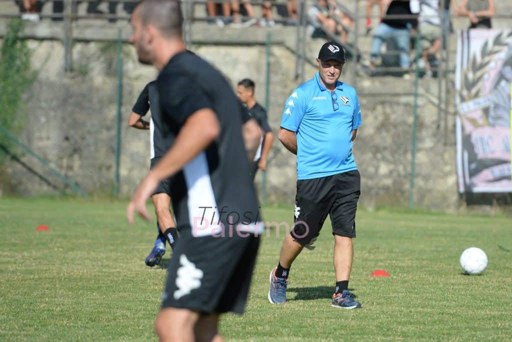Pergolizzi, una sola certezza: difesa a 4 – (GdS)