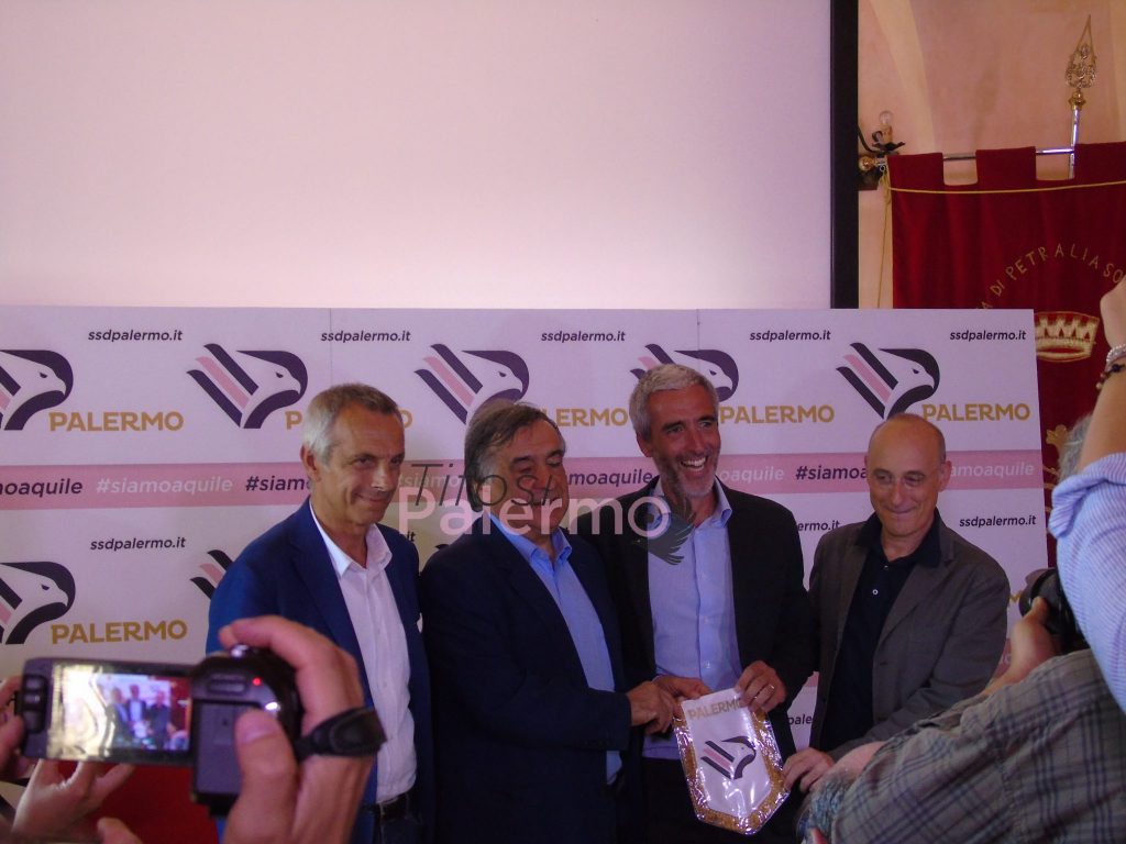 Palermo in ritiro: Petralia Sottana si veste di rosa – (GdS)