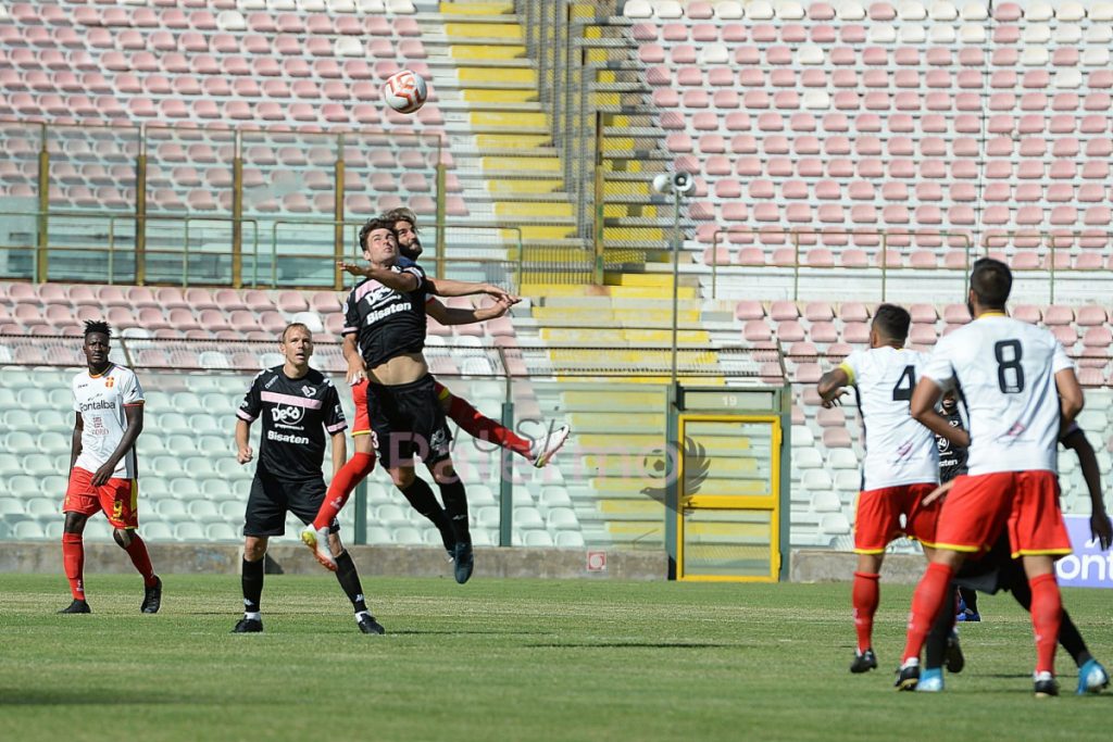 Ficarrotta inventa il gol. Il Palermo fa cinquina- (GazzaSport)
