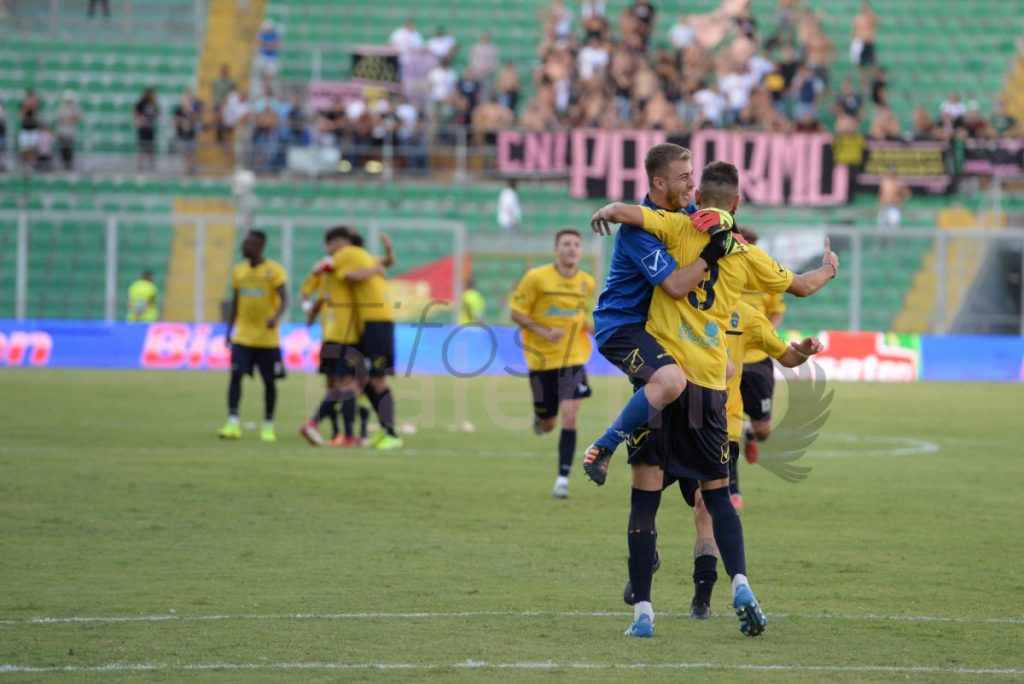 Squadra nuova, vizi vecchi: al «Barbera» porta sempre aperta- (GdS)