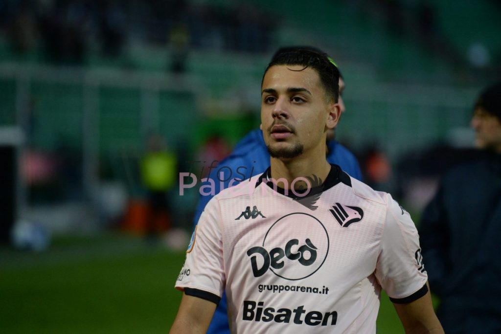 Cosenza, Rizzo Pinna: “Io come Miccoli? Sarebbe bello fare anche metà della sua carriera”