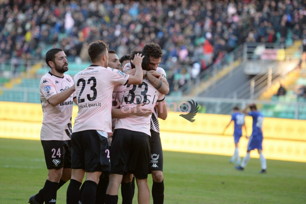AAA cercasi continuità: dopo la sconfitta con il Savoia il Palermo non ha vinto più di 2 partite di fila