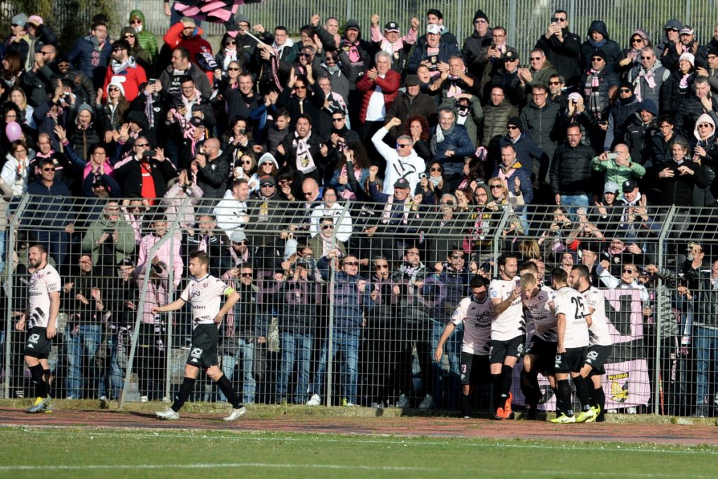 Parliamo di bel gioco, ma se entrava quel tiro al 93′? Il calcio è semplice come la pasta al forno!