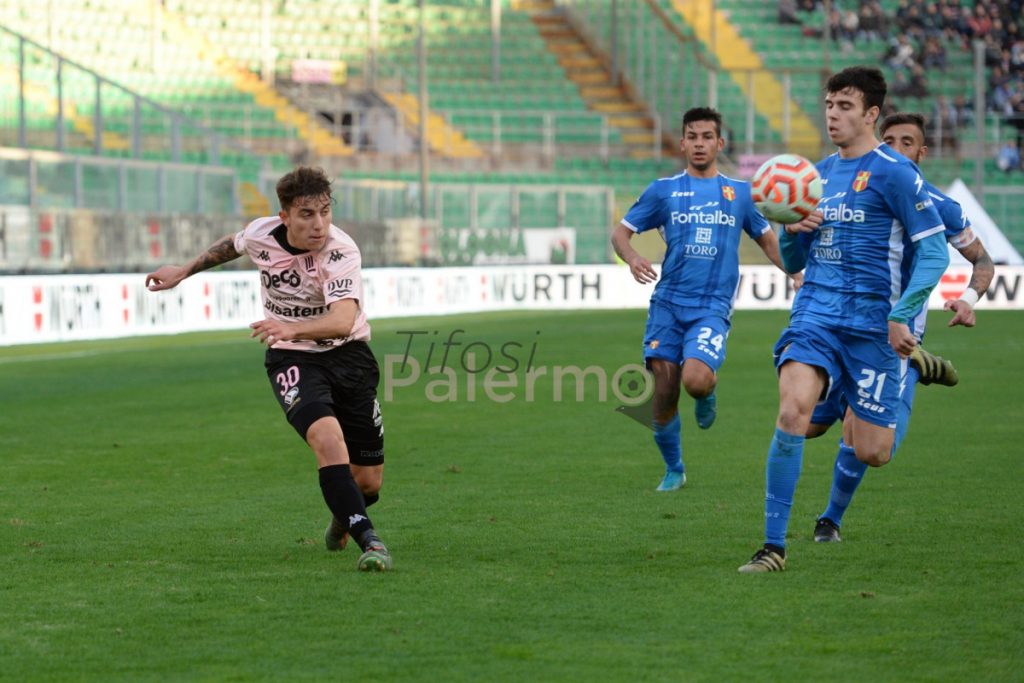 Cittanovese-Palermo: Pergolizzi tentato da Silipo, si va avanti con il 3-4-3, provano il recupero Peretti e Crivello