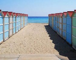 Critiche sulla gestione della spiaggia, presa d’assalto dai bagnanti