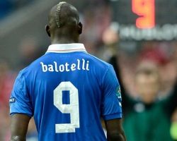 Insulti razzisti per Balotelli: “Qui non me l’aspettavo”
