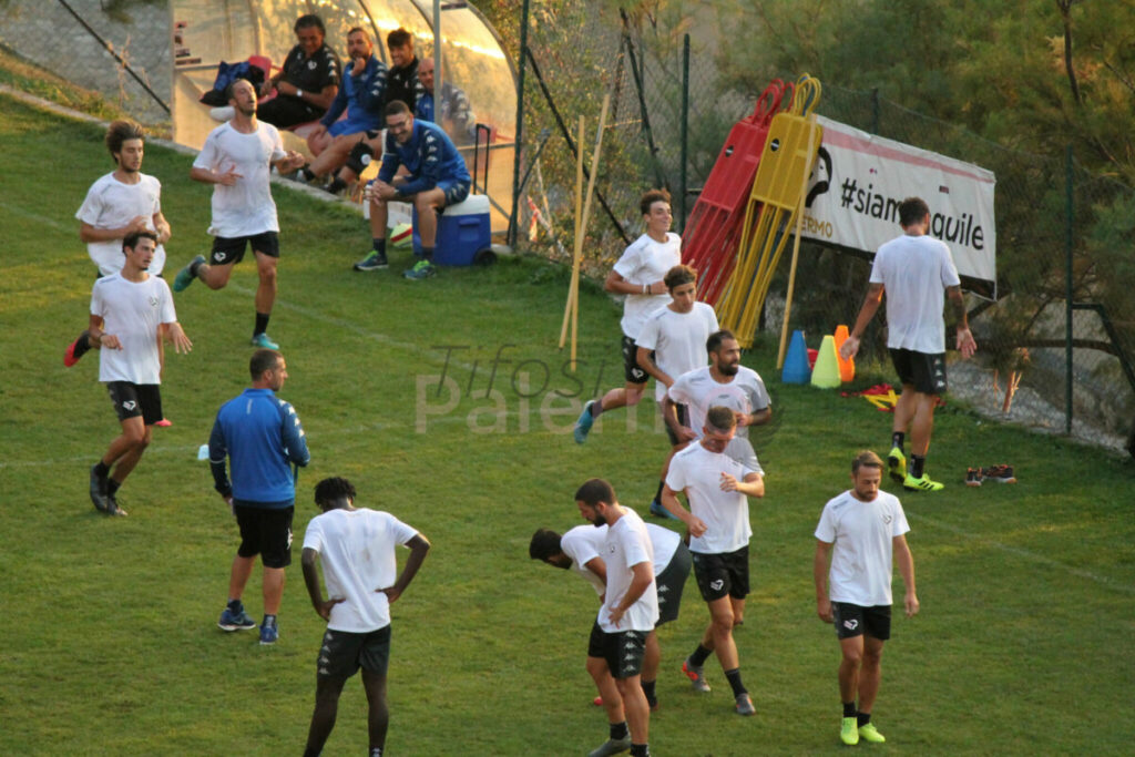 Difesa, centrocampo, attacco Palermo: duelli dappertutto