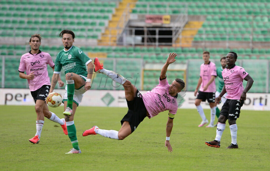 Che brutto Palermo: ko in casa e zero gol