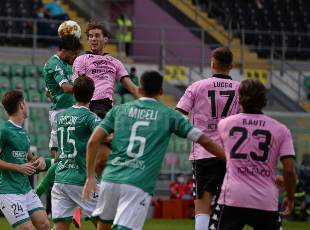 Molino (vice all. Avellino): “Colpiti dal Covid nel momento migliore, però…”
