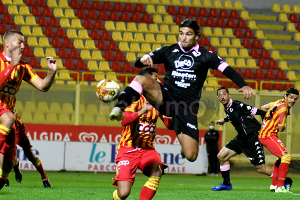 Il Catania può giocare per l’onore, il Palermo dovrà farlo per la classifica