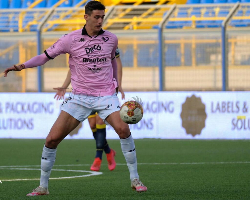 Lucca verso l’addio al Palermo, tre nomi per il suo sostituto