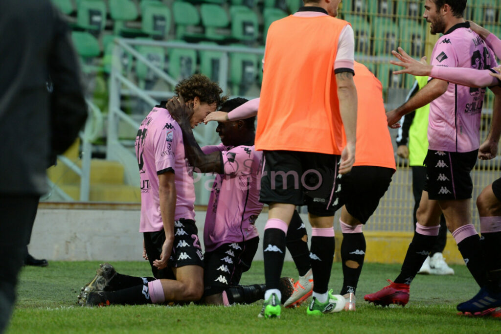 Calciomercato Catania, un ex Palermo nel mirino