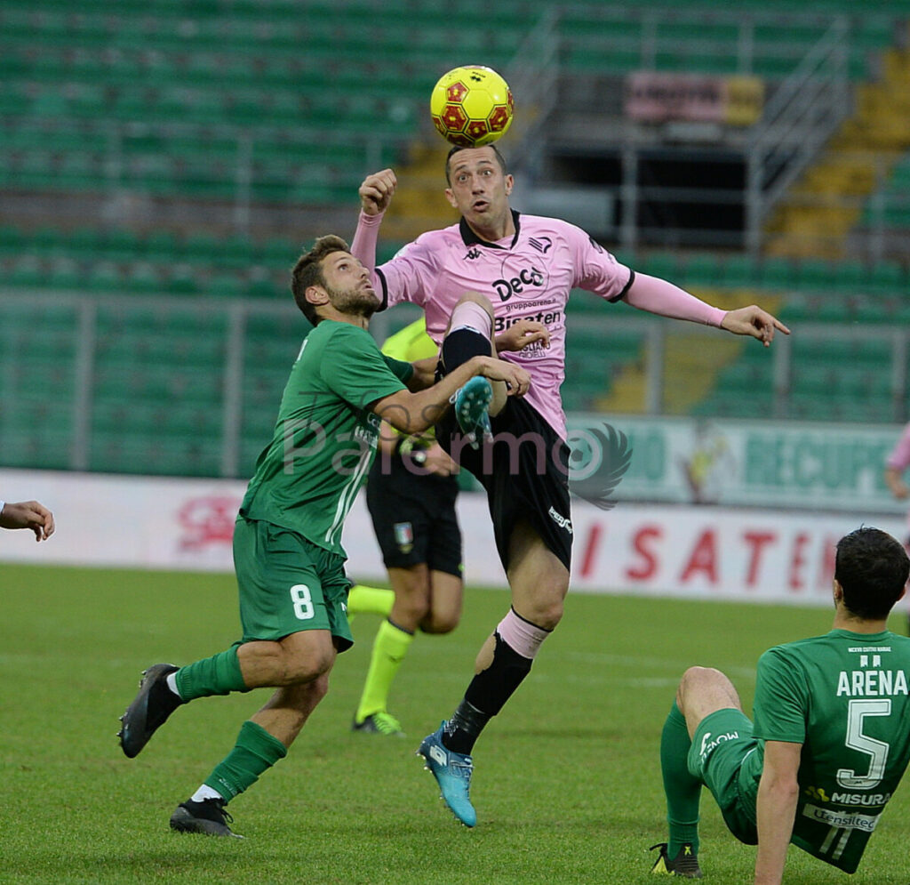 Il Palermo cambia volto in quattro giorni e si riporta in zona play-off