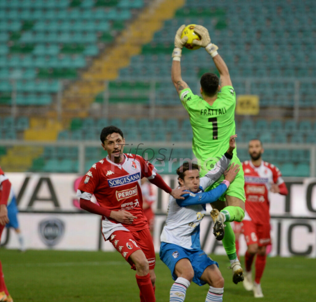Bari, Frattali: “Siamo un ottimo gruppo, la società ha creato una squadra forte”