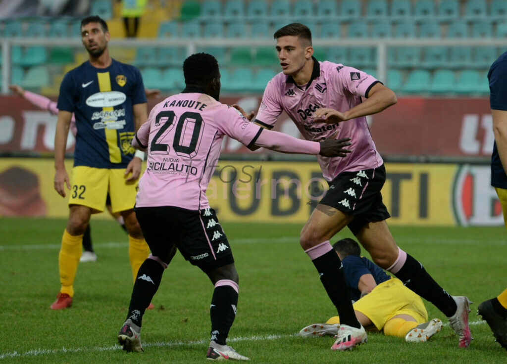Palermo-Casertana, le formazioni ufficiali: torna Palazzi a centrocampo