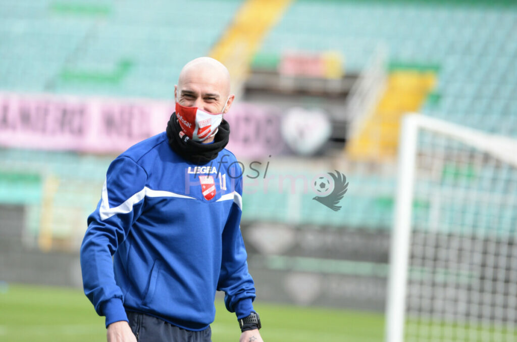 Guana: “Sarebbe un onore allenare un giorno il Palermo. Teramo? Ecco i nostri punti di forza”