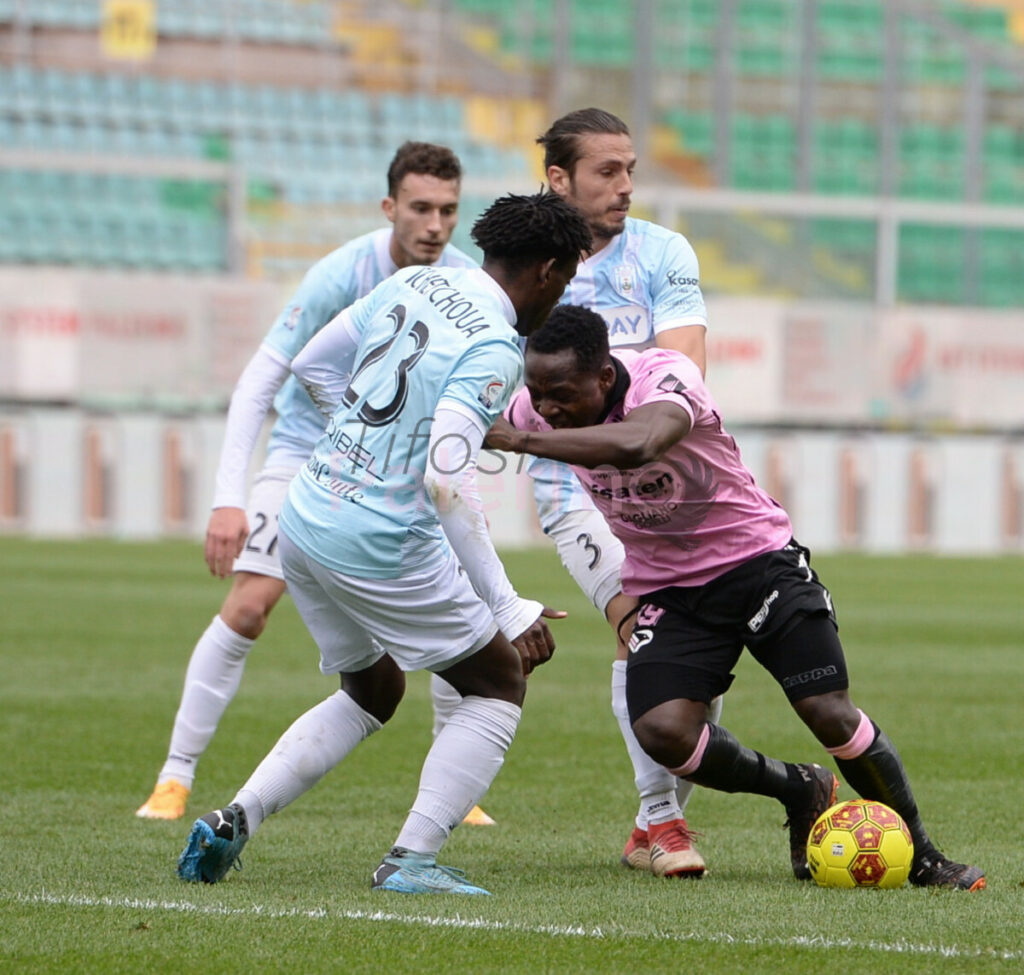 [VIDEO] Palermo-V. Francavilla 1-2: gli highlights della gara di andata