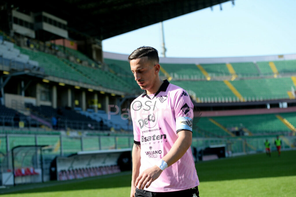 [FOTO] Palermo, Accardi pronto a riabbracciare il suo Barbera: “Rieccoci”