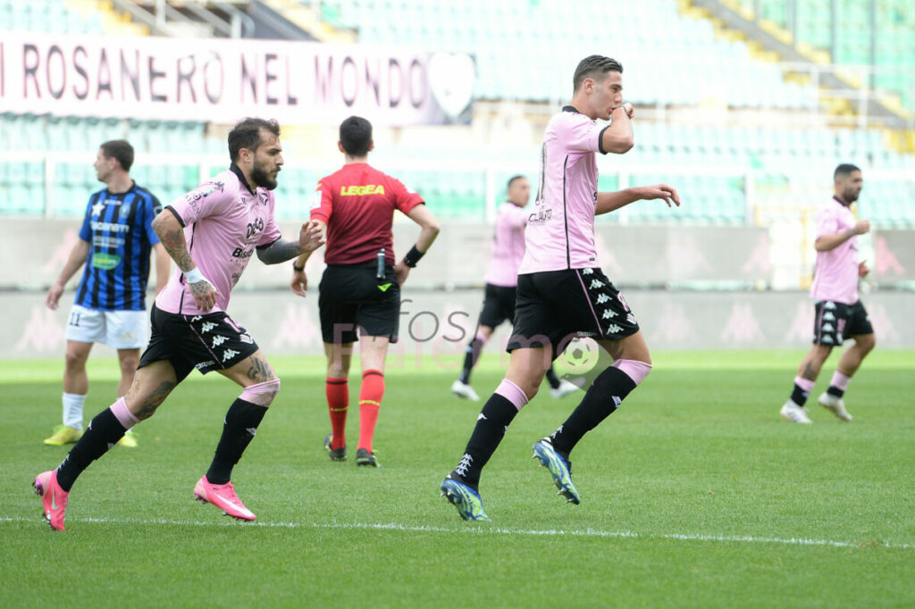Casertana-Palermo 2-3, la cronaca integrale del match