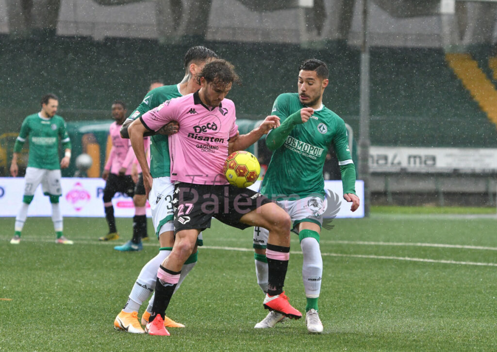 Palermo, il “miglior primo tempo della stagione” è finito 0-0. Ed è tutto dire…