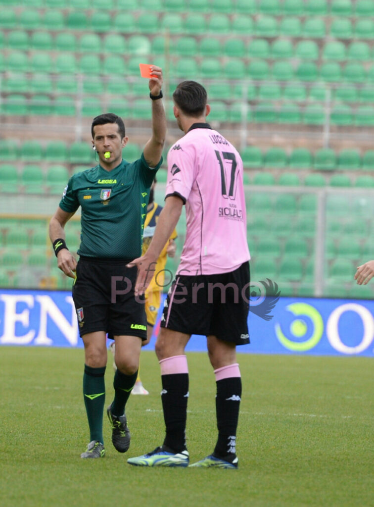 Palermo-Juve Stabia, le pagelle: bocciati i rosa, si salva solo Luperini