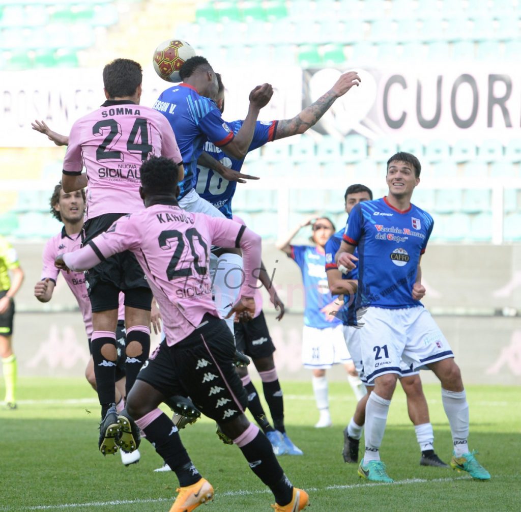 Ottima prestazione: è mancato solo il gol. Palermo impeccabile