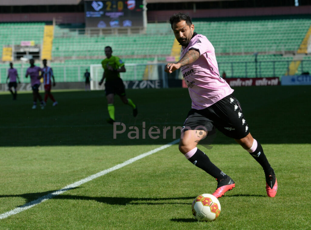Palermo-Avellino, le probabili formazioni: Santana ancora da falso nove?