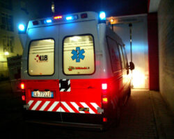 Incidente in Favorita, si schianta contro un palo con l’auto: morto 18enne