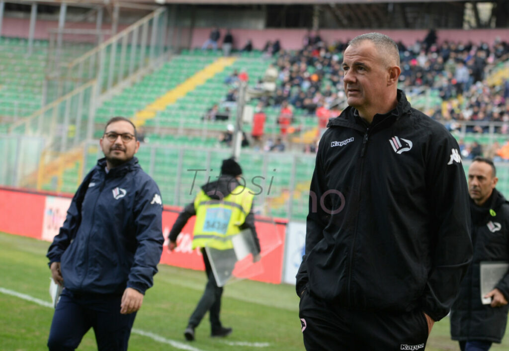 Latina-Palermo 1-0:  al “Francioni” orrore e illusioni, altro che promozione