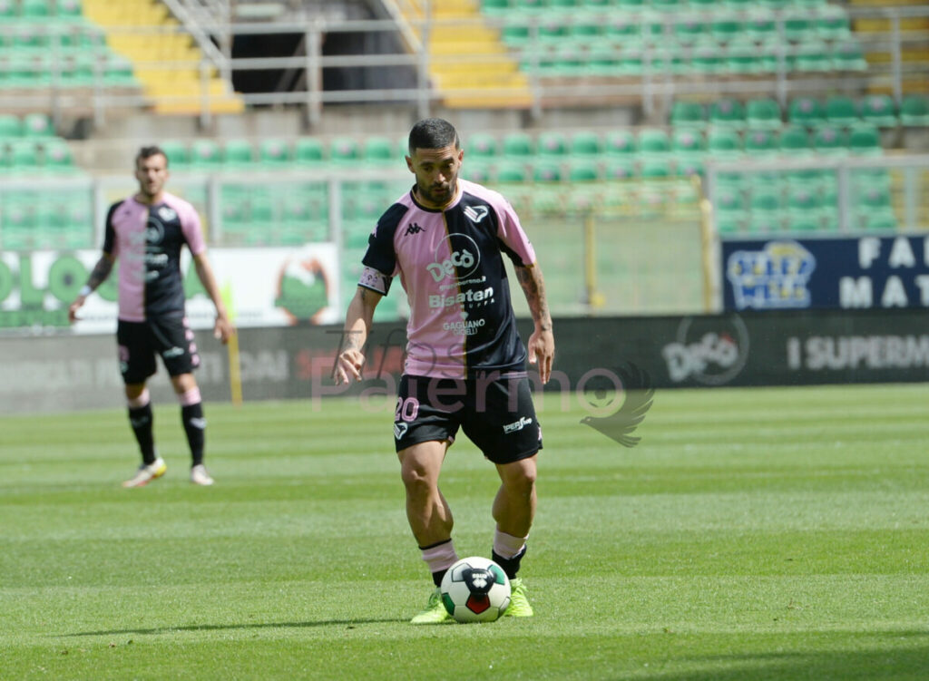 De Rose, l’ex rosanero pronto a tornare in Sicilia…ma al Catania