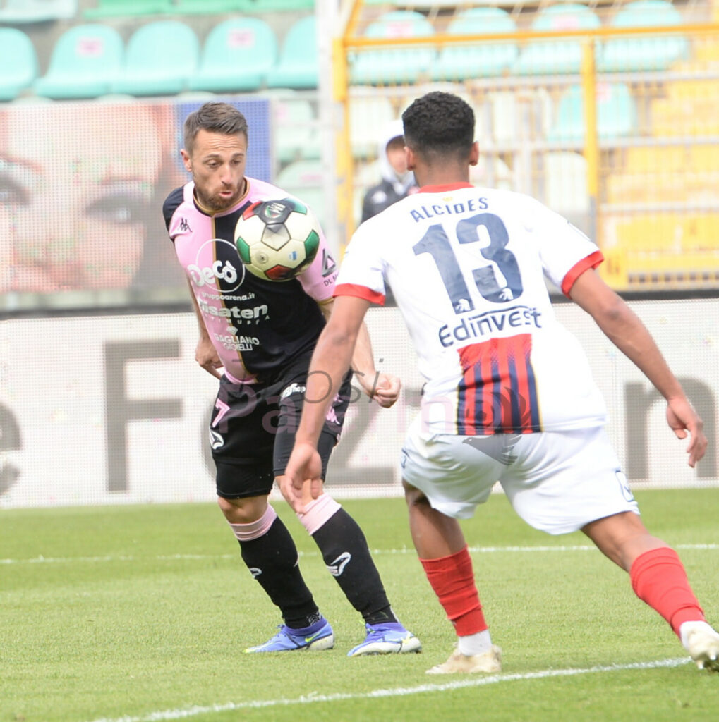 Scatta l’allarme per Floriano. Baldini manda a riscaldare Soleri