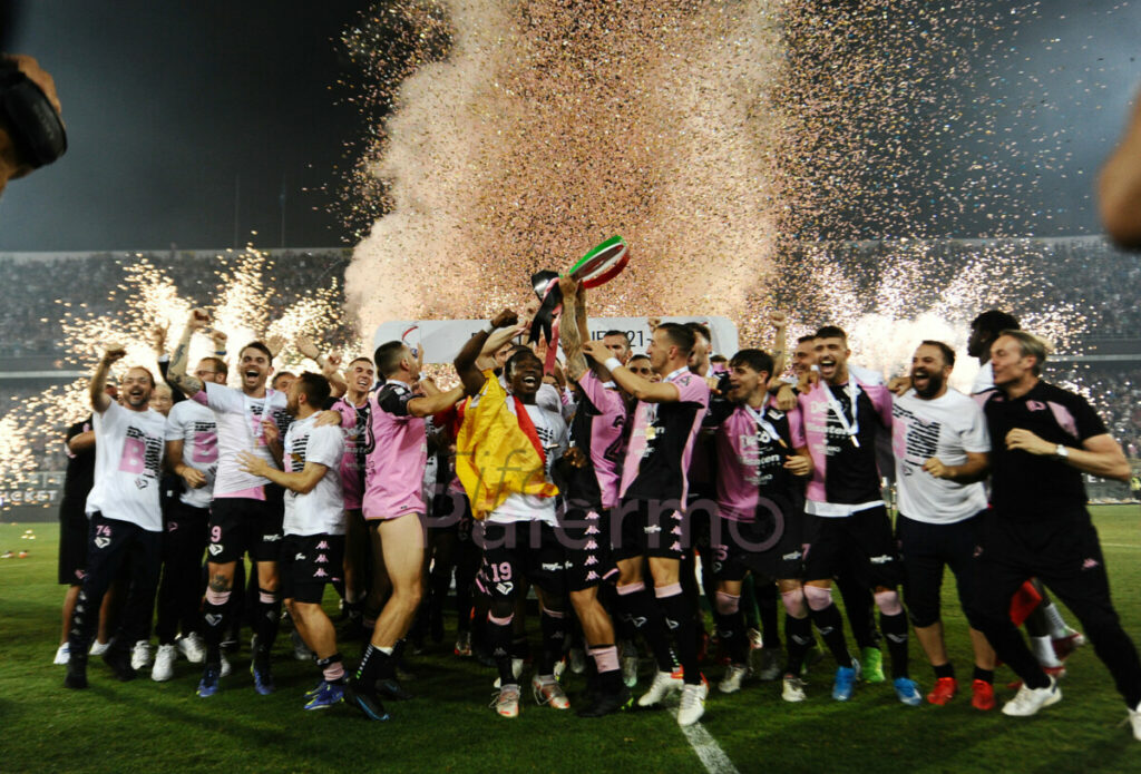 Repubb. – Il Palermo riparte dall’entusiasmo dei tifosi