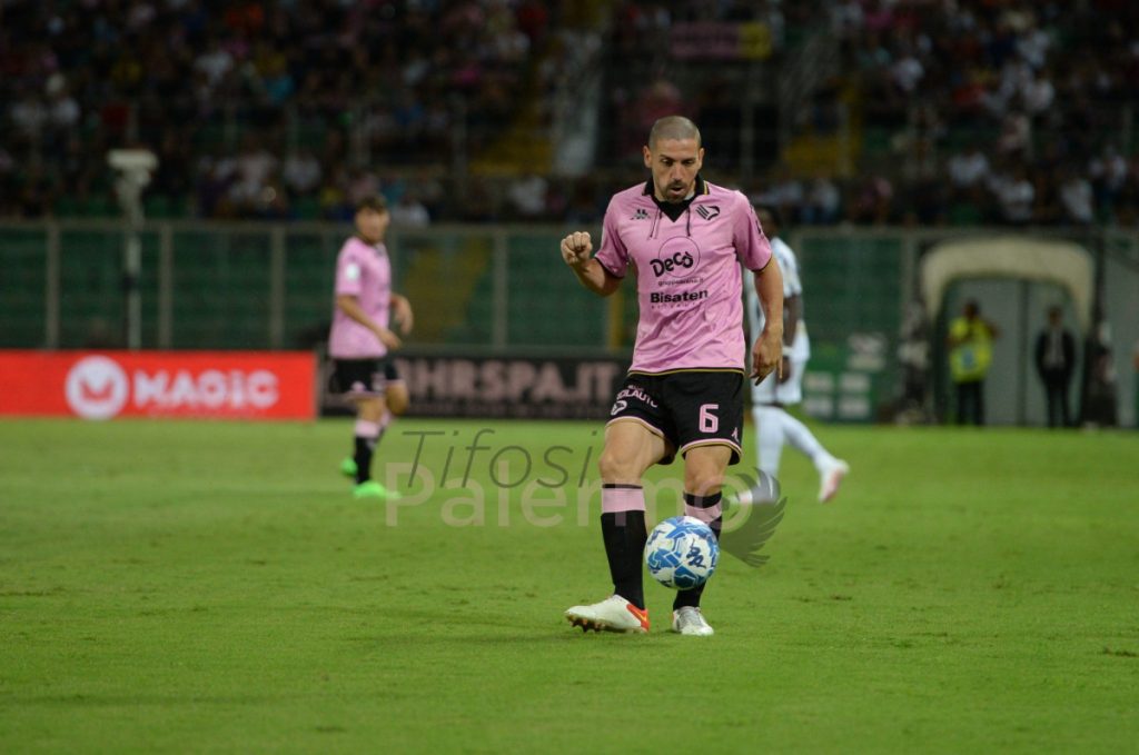 Calciomercato Palermo, fatta per Crivello al Padova: i dettagli