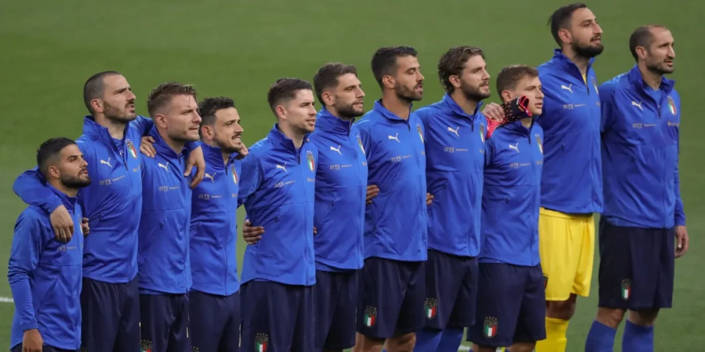 Italia-Inghilterra 1-2, gli azzurri cadono al Maradona. Esordio con gol per Retegui