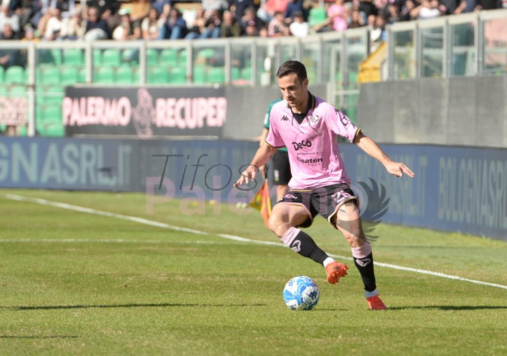Palermo-Frosinone, le pagelle: Graves una sorpresa e gol magico di Verre