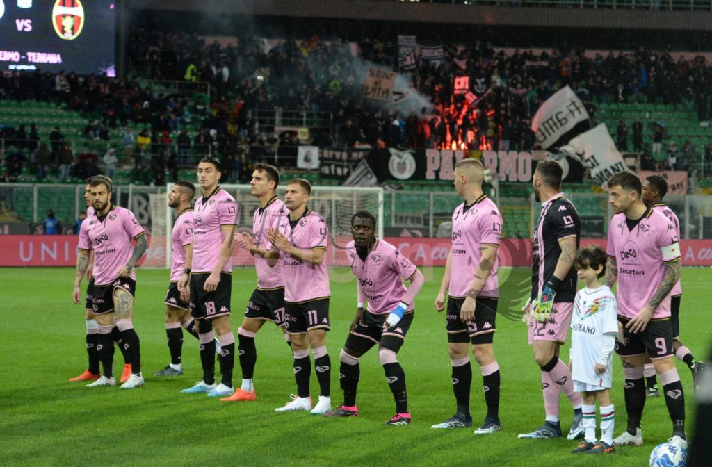 Palermo-Cosenza 0-0: poche emozioni al Barbera