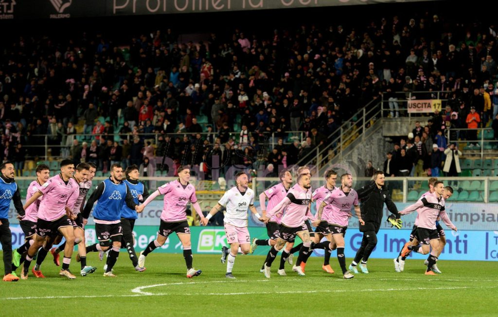 GdS – Con metà squadra, il Palermo cerca l’impresa a Parma 
