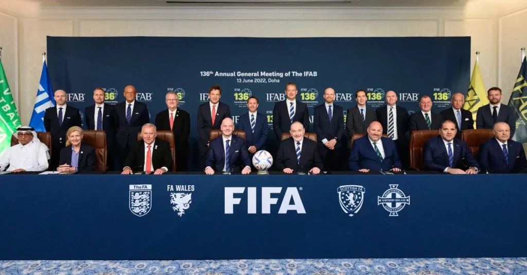 L’IFAB ha deciso: dal 1 luglio regole nuove nel calcio. Ecco quali